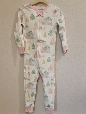 The Beaufort Bonnet Company Toddler Pink and White Holiday Pajama Romper